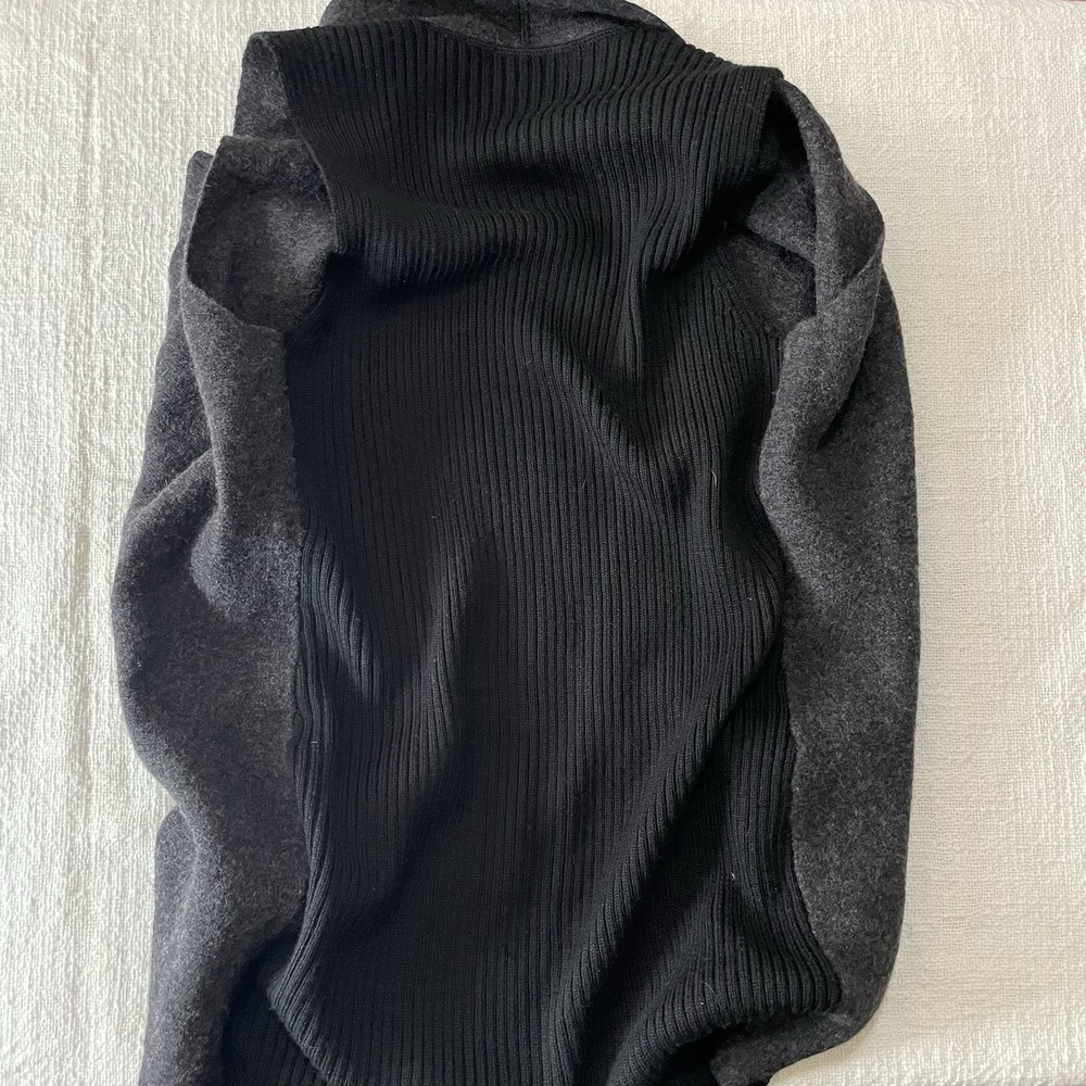 Tahari Sweater Vest Womens Large Charcoal Gray Wool Cardigan Academia Heritage - Picture 3 of 9